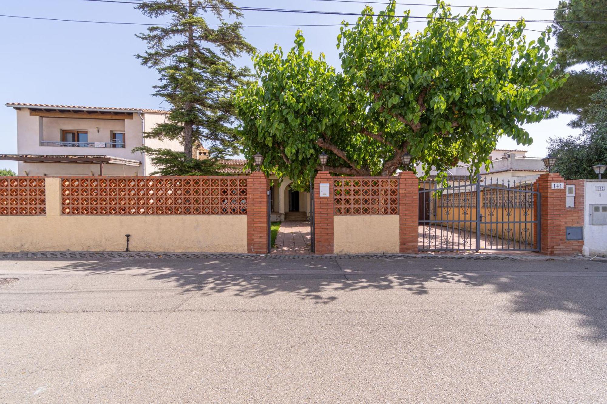 Apart-Rent Casa Con Jardin Pani 0081 Empuriabrava Kültér fotó