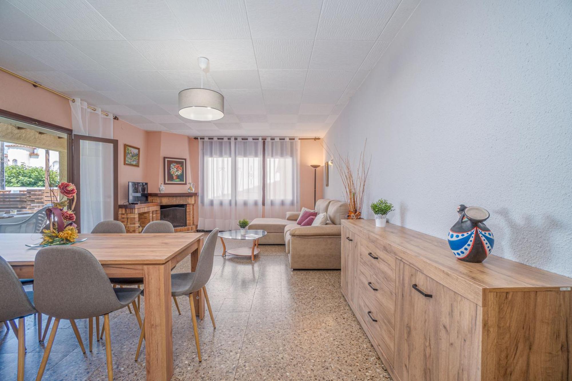 Apart-Rent Casa Con Jardin Pani 0081 Empuriabrava Kültér fotó